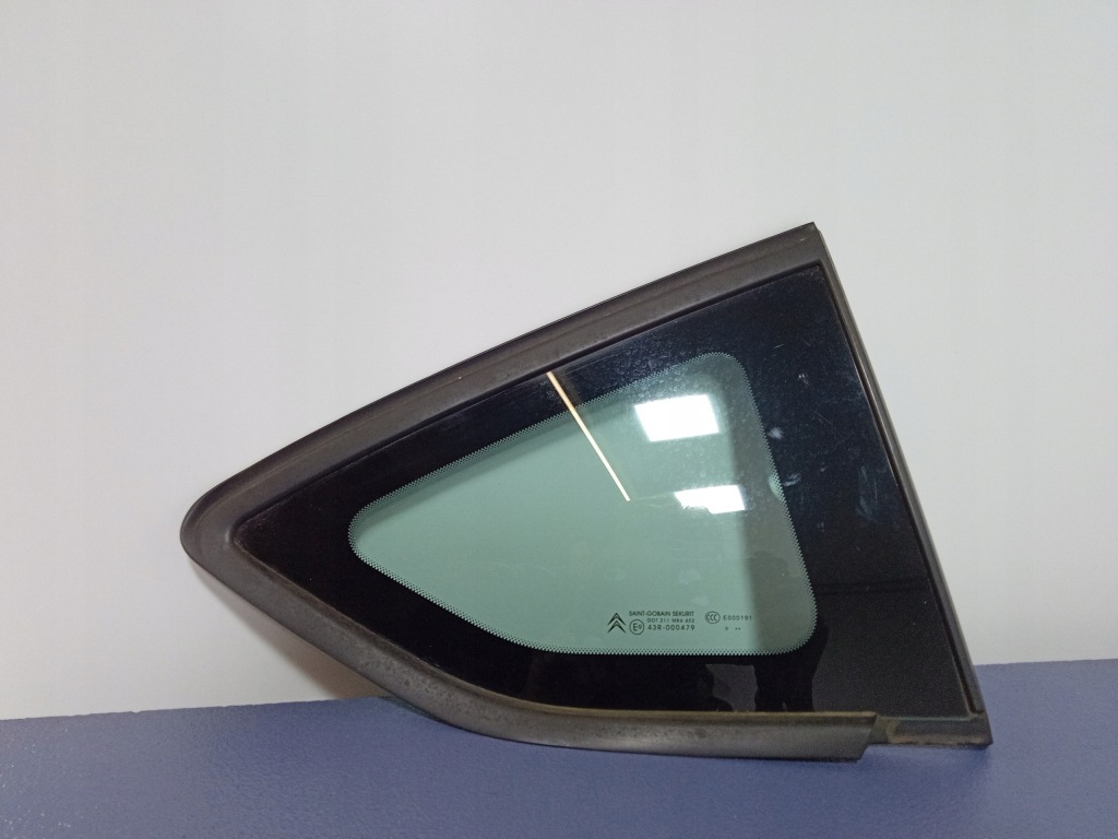 фото №1, Citroen c5 iii sedan скло кузовна задня права