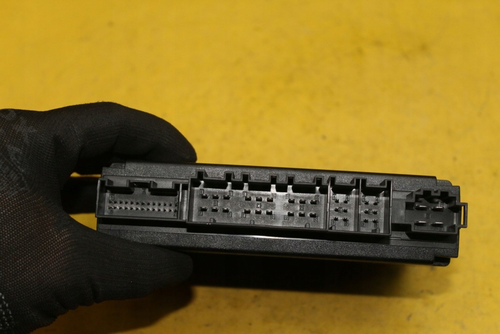 фото №4, Модуль комфорту vw phaeton 3d0937049e