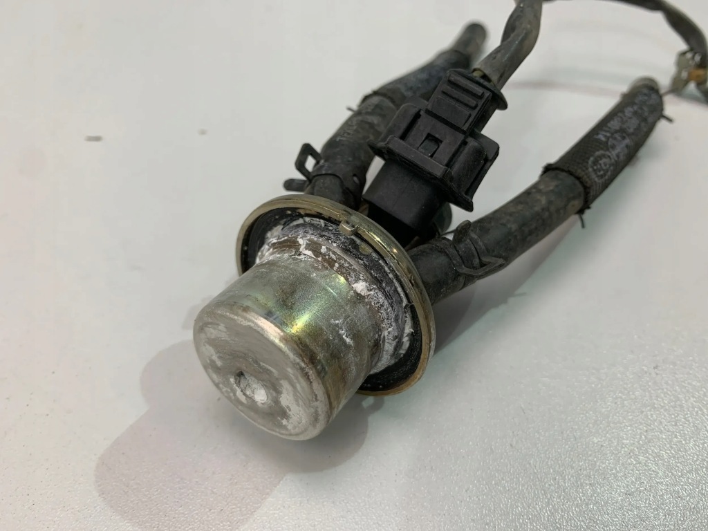 Mercedes w253 форсунка adblue a0004901113 Недорого