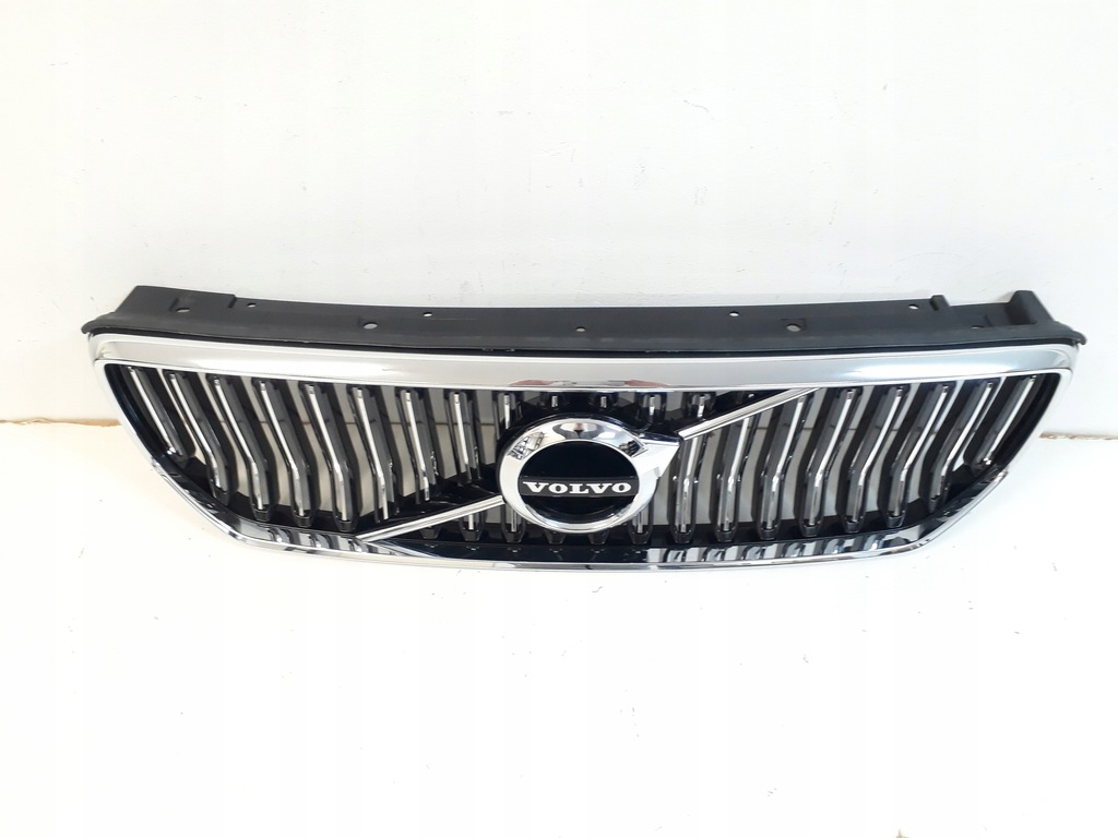 фото №4, Volvo xc40 po 2018- nowa решётка радиатора радиатора решётка радиатора