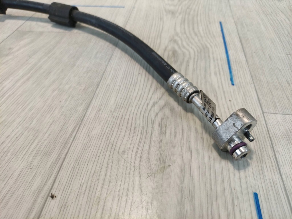 фото №3, Audi a4 b9 трубка шланг кондиціонера 8w0816741aj