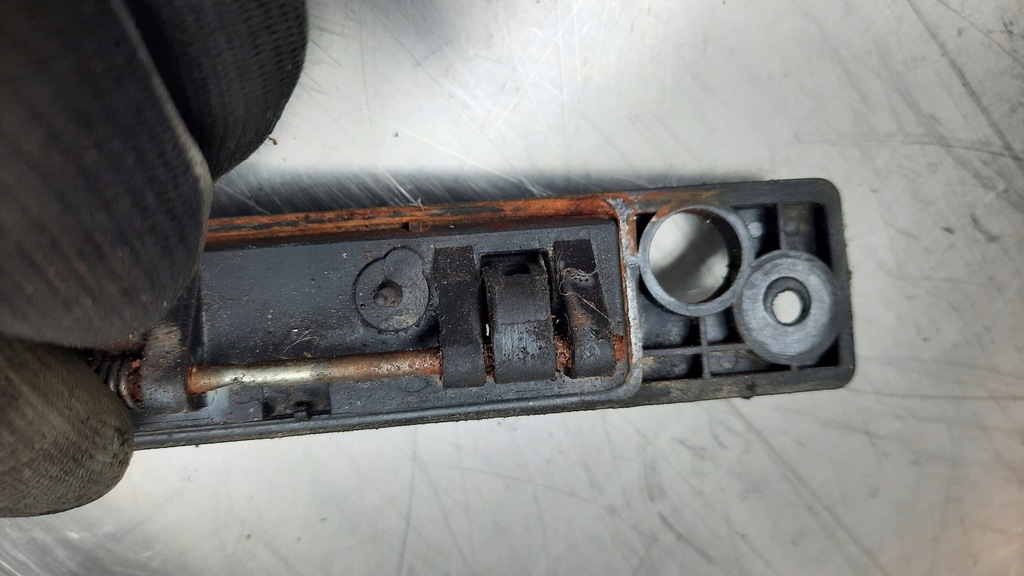 фото №5, Ручка кришки багажника kia carens ii