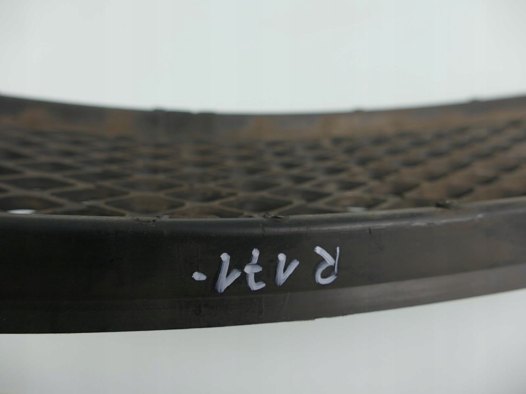 фото №10, Mercedes slk r171 решітка бампера перед середня