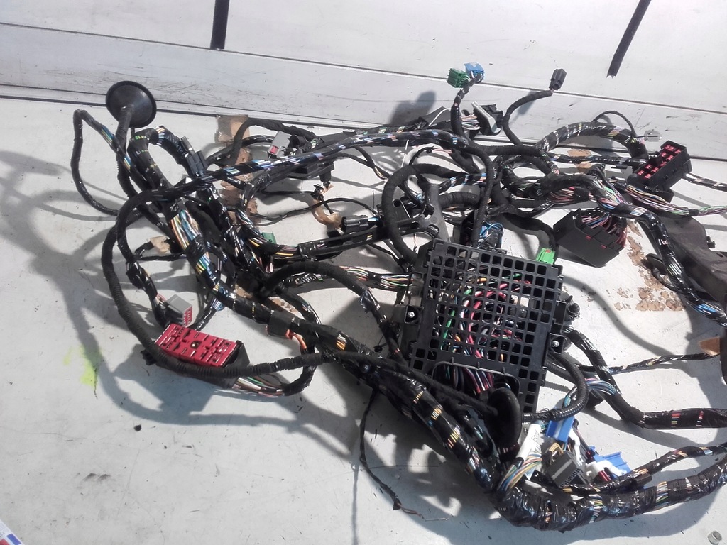 фото №3, Ford b-max електропроводка джгут салону