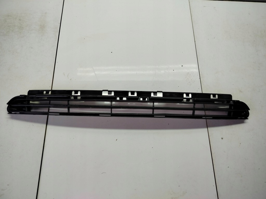 Купить Решётка бампера перед citroen c5 iii lift 9682331677