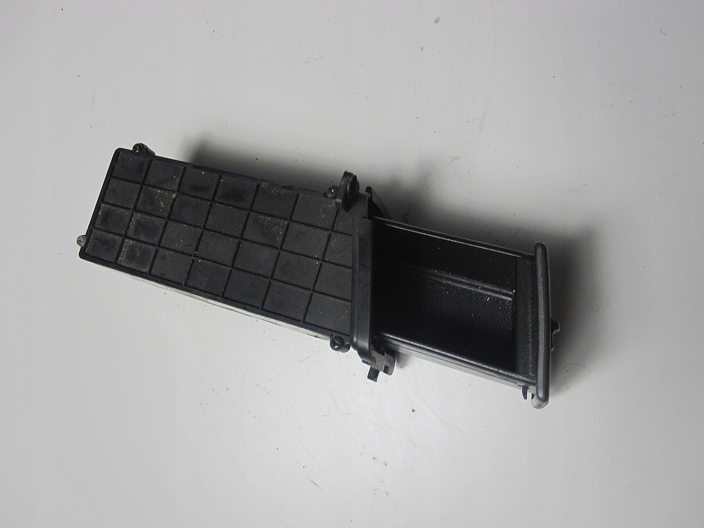 фото №7, Бардачок консоли панели hyundai matrix 02r