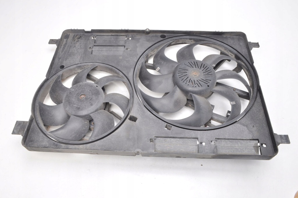 фото №6, Volvo s60 ii v60 xc60 i 2.4 d5 215km вентилятор радиатора 31338823