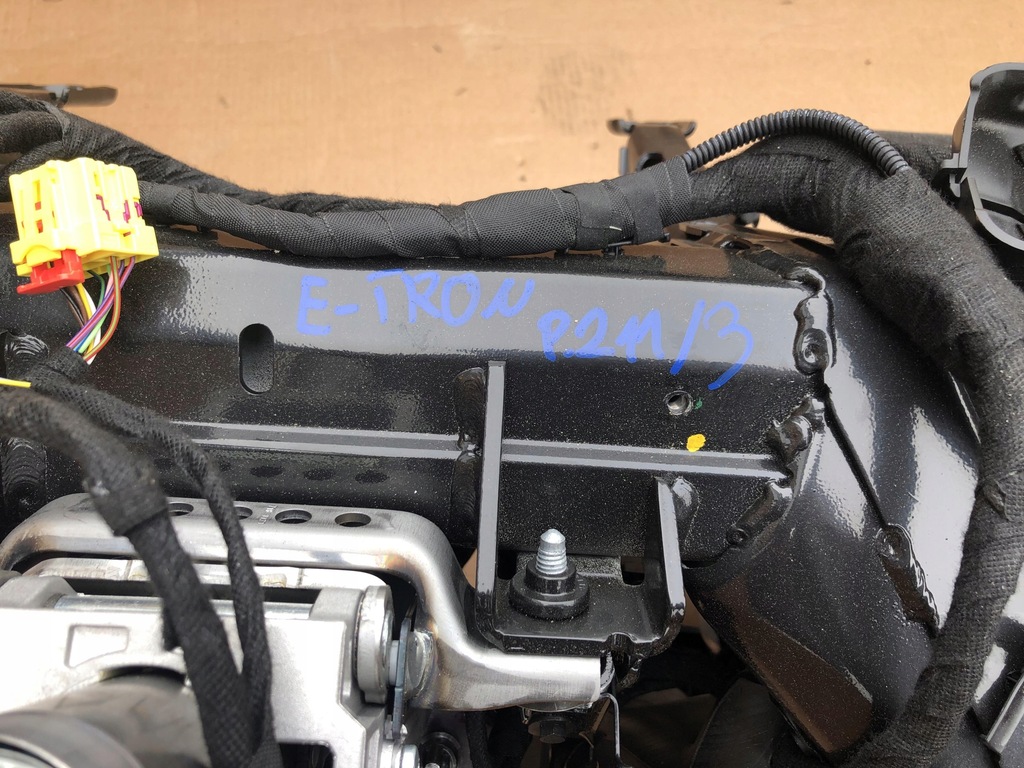 фото №14, Каркас панели отопитель педали audi e-tron q8 suv