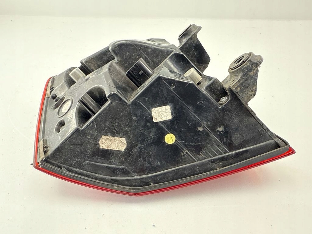 фото №7, Audi a6 c7 2015 правая сторона лампа задняя