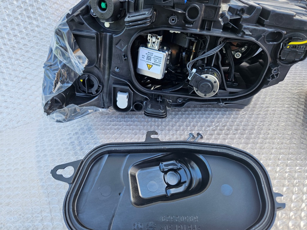 фото №13, Volvo s60 v60 13-18 лампа ксенон перед левая lub правая nowa valeo комплектная