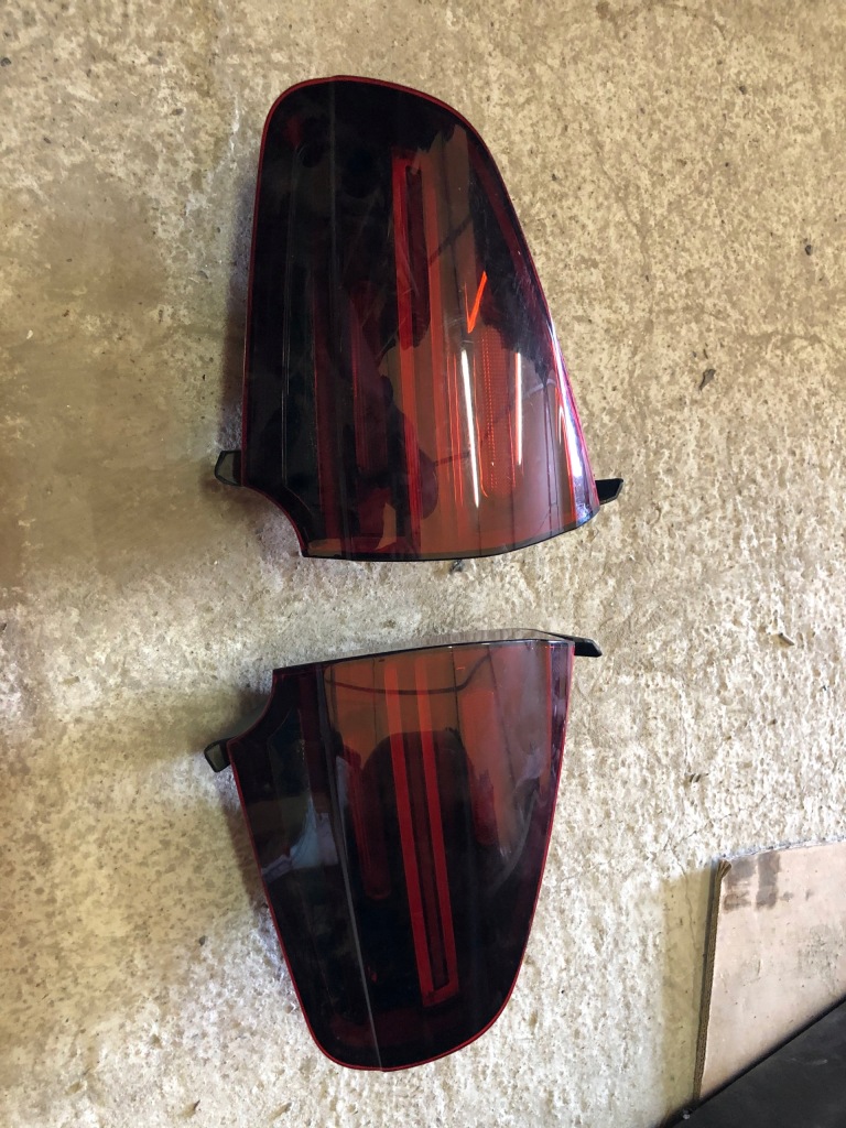 фото №1, Лампа задня ліва права klapaciemnacayenneii958lift