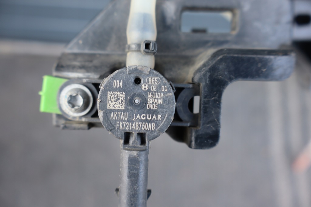 Балка бампера передняя перед land rover discovery sport fk72-17e778-a 2014 с Разборки