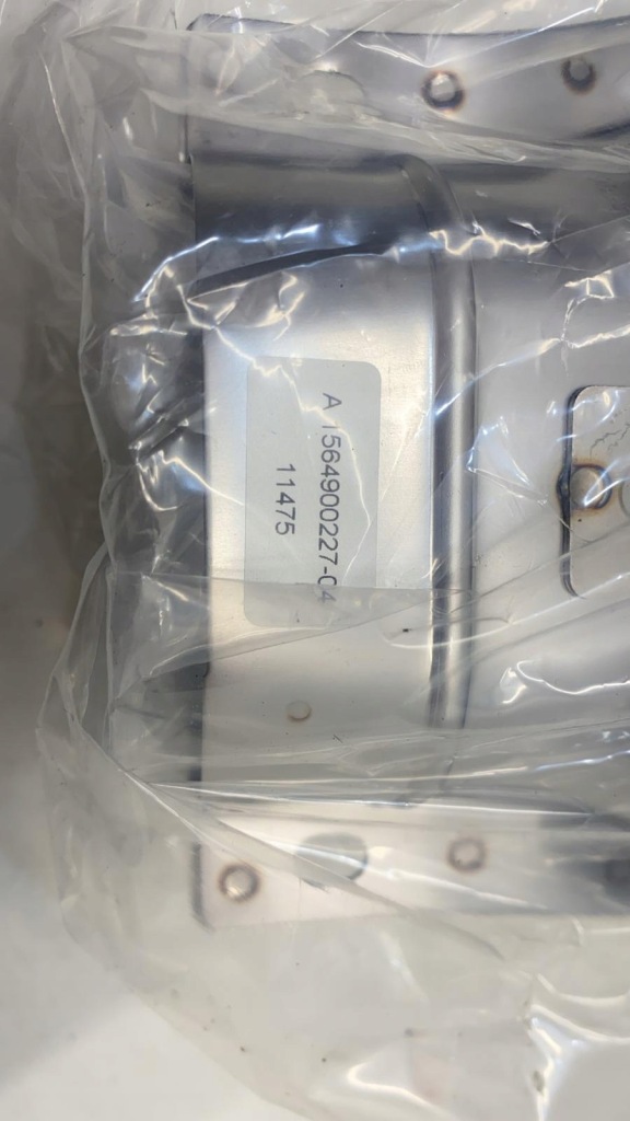 Mercedes gla w156 x156 наконечник вихлоп глушника правий задній a1564900227-04 Київ