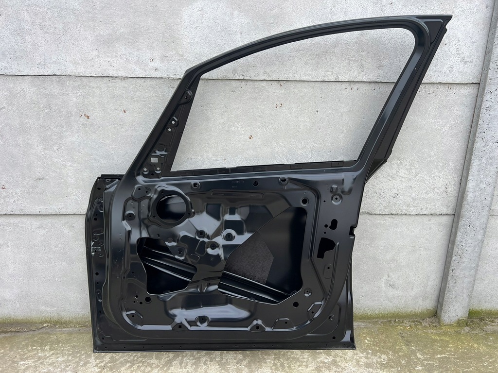 фото №13, Дверь bmw 2 f46 передние правое перед правый nowe оригинальные