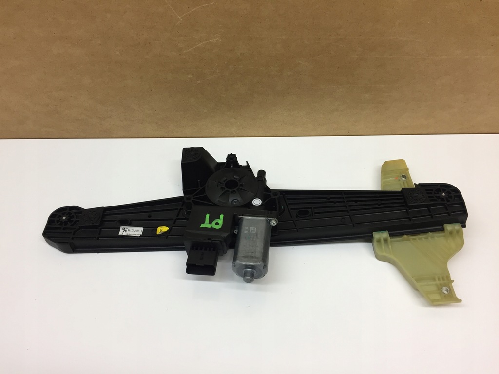 фото №1, Peugeot rifter підйомник скло правий задня