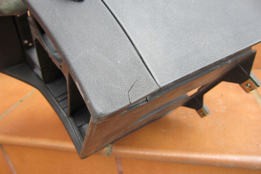 фото №8, Vw scirocco mk2 82 тунель середній панель приладів pulpit панель приладів середня