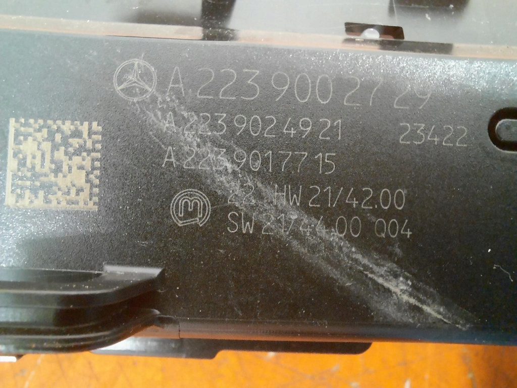 Купити Mercedes w223 s-klasa 20- накладка декоративна led консолі панель приладів a2239002729