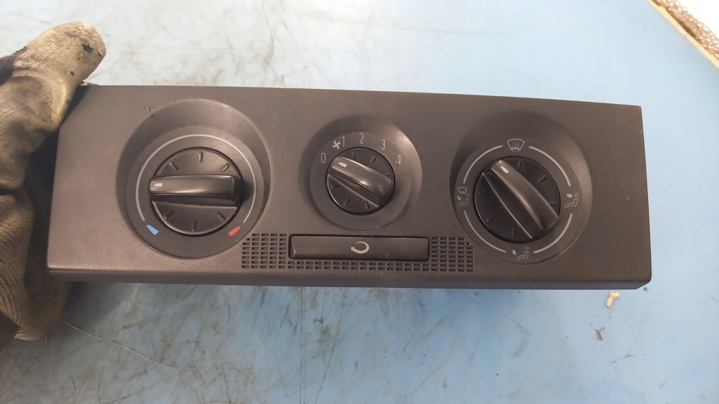 фото №1, Панель обдув skoda fabia combi 05r 1.2b