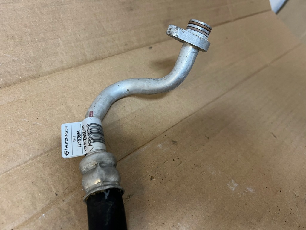 Купити Peugeot 308 t9 1.5 hdi bluehdi патрубок шланг трубка кондиціонера оригінал euro