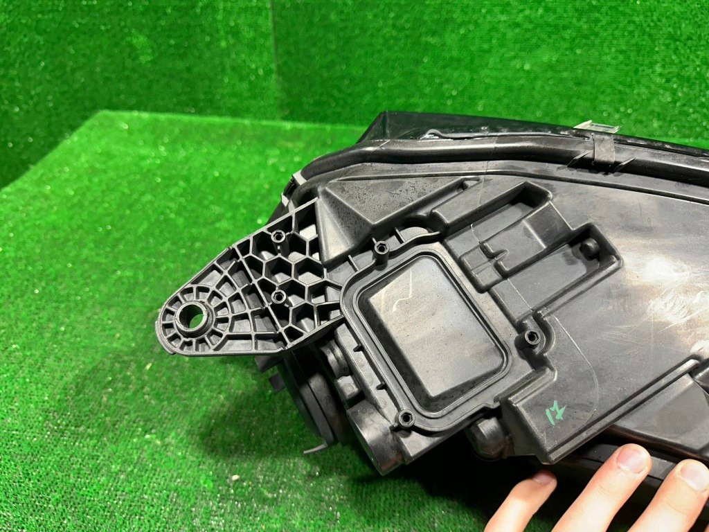 Фара skoda fabia 3 рестайлинг  led правый перед европа 6v1941016d Оригинал