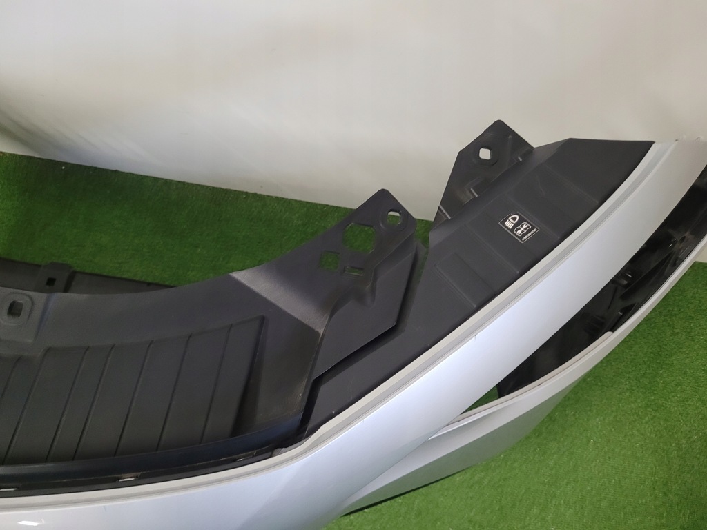 фото №7, Mercedes gla h247 a247 w247 247 amg бампер перед передний решётка радиатора решётка радиатора плита