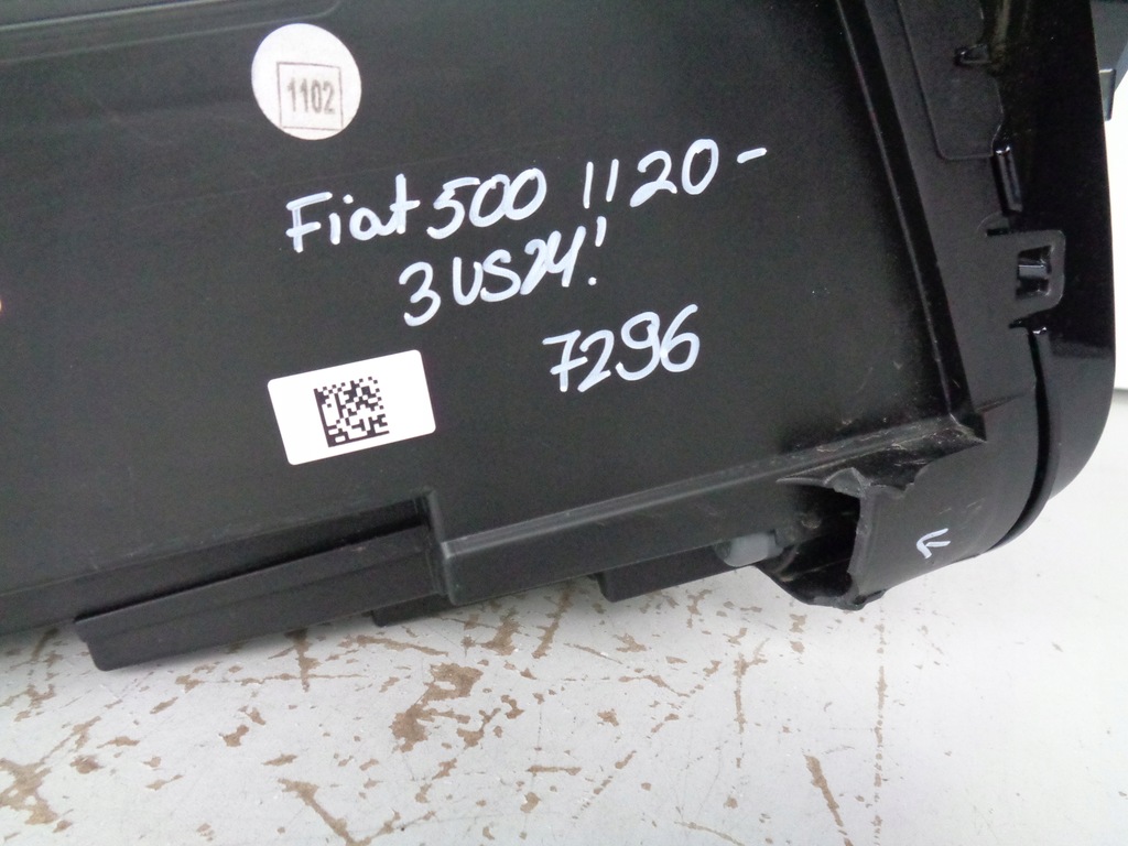 фото №8, Лампа левая фара fiat 500 ii 20- electric