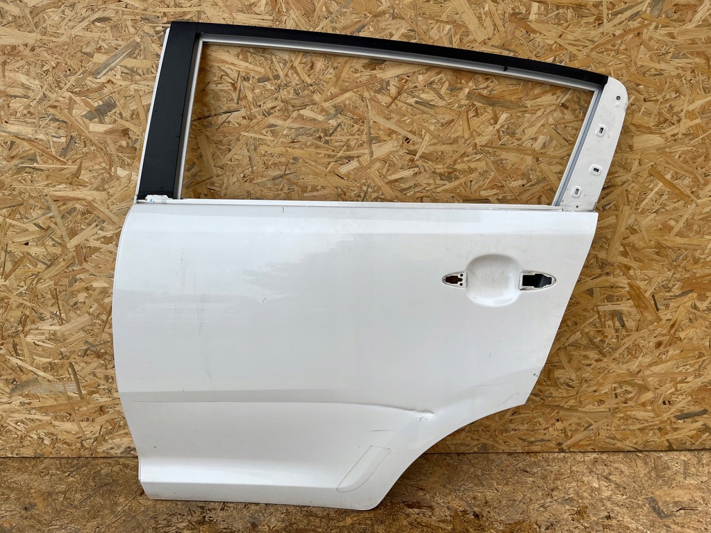 фото №1, Kia sportage iii 3 дверь задние задняя левая