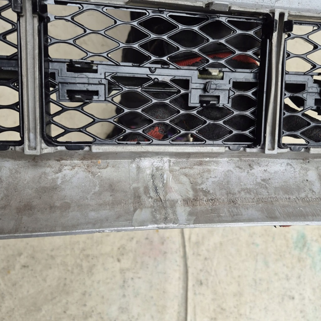 Mercedes e-klasa w211 avantgarde 02- бампер перед spr pdc Доставка