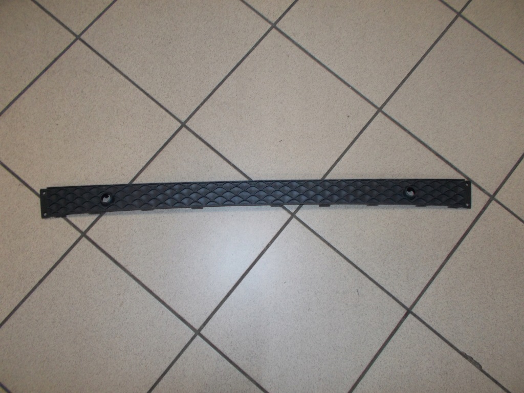 фото №1, Решётка средняя верхний mercedes gla glb x247 19-