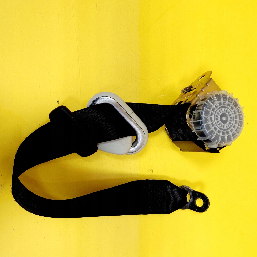 Ремінь безпеки правий задні volkswagen golf iv 3d 0429138 nr1960 Недорого