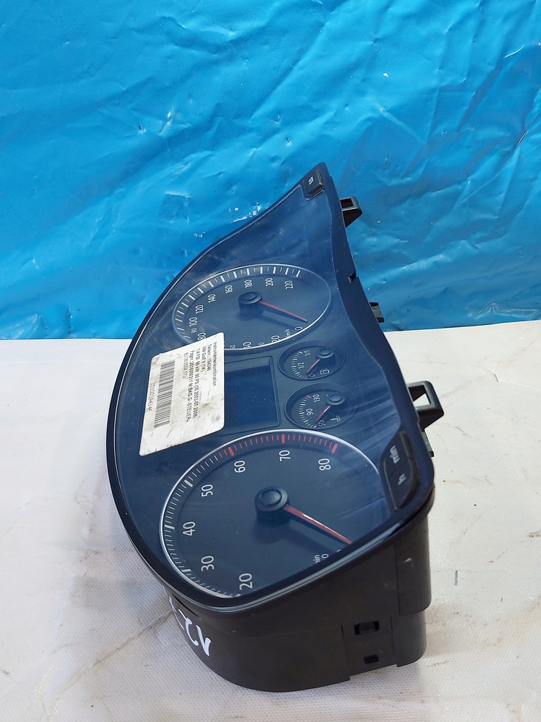 фото №9, Счетчик приборная панель golf v 1.4 fsi 1k0920851f