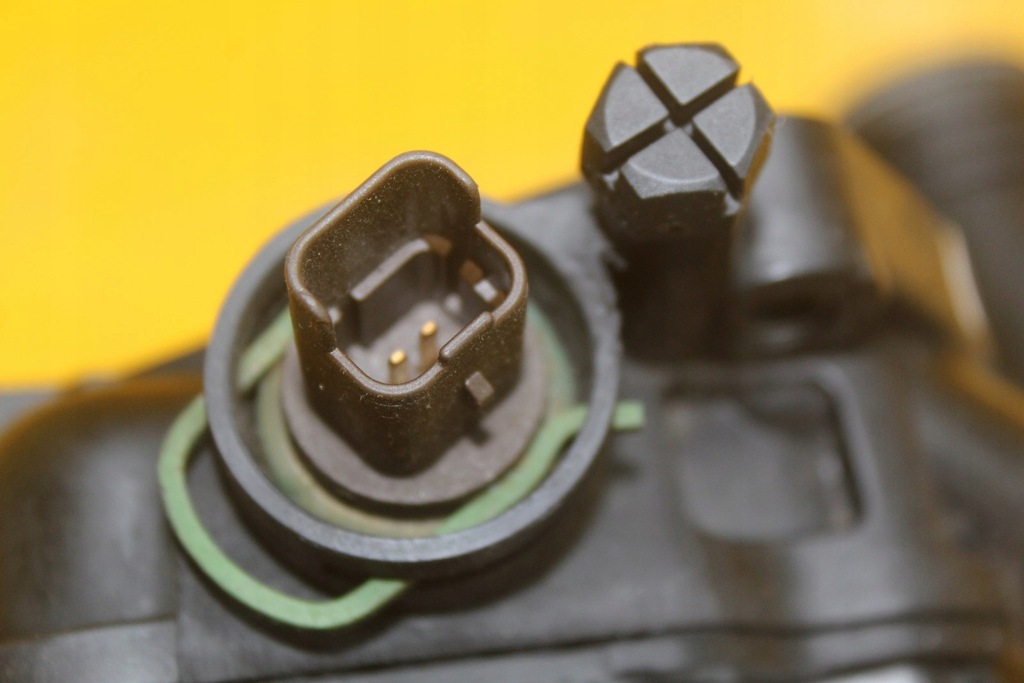 фото №10, Корпус термостата citroen ds3 peugeot 1.6 thp 5f04 v753452180-08