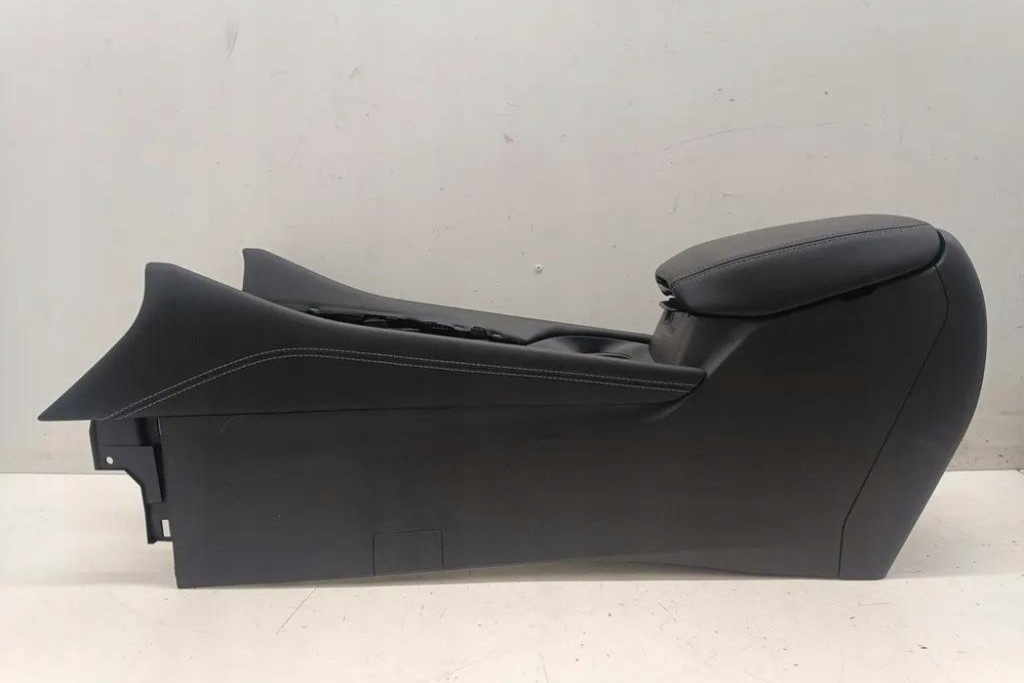 фото №7, Подлокотник nissan qashqai iii j12 969116um0a 1.5l 2023