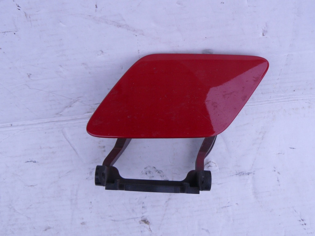 фото №1, Audi a4 b9 заглушка распылителя левая 8w0955275