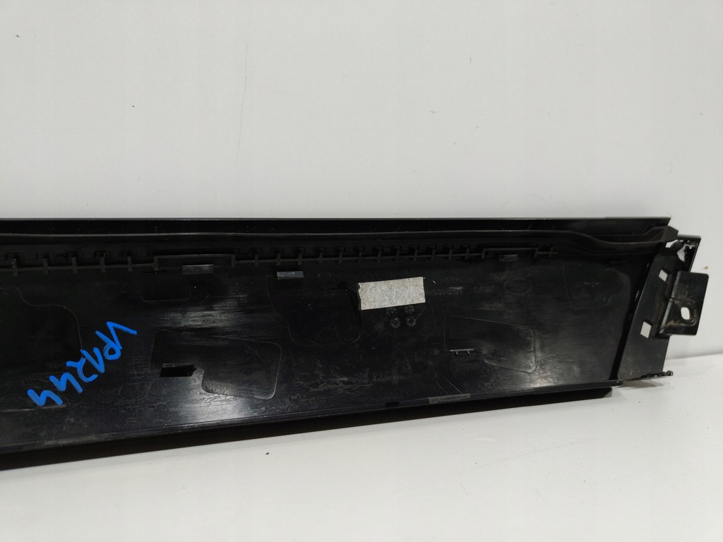 фото №6, Молдинг блок двигателя стекло лобовое land rover defender ii l663 l8b2-025a53-bc