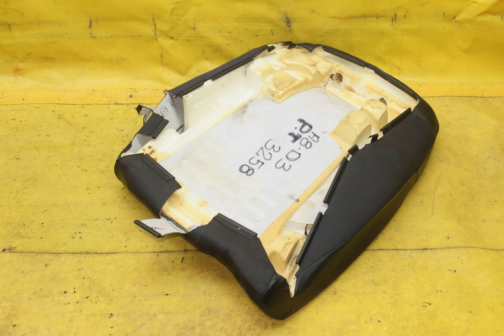 фото №6, Спинка сиденье правый задняя a8 d3 кожа