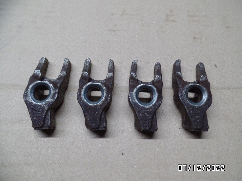 Купити Підніжка кріплення вприску combo e 1.6 blue hdi 258085