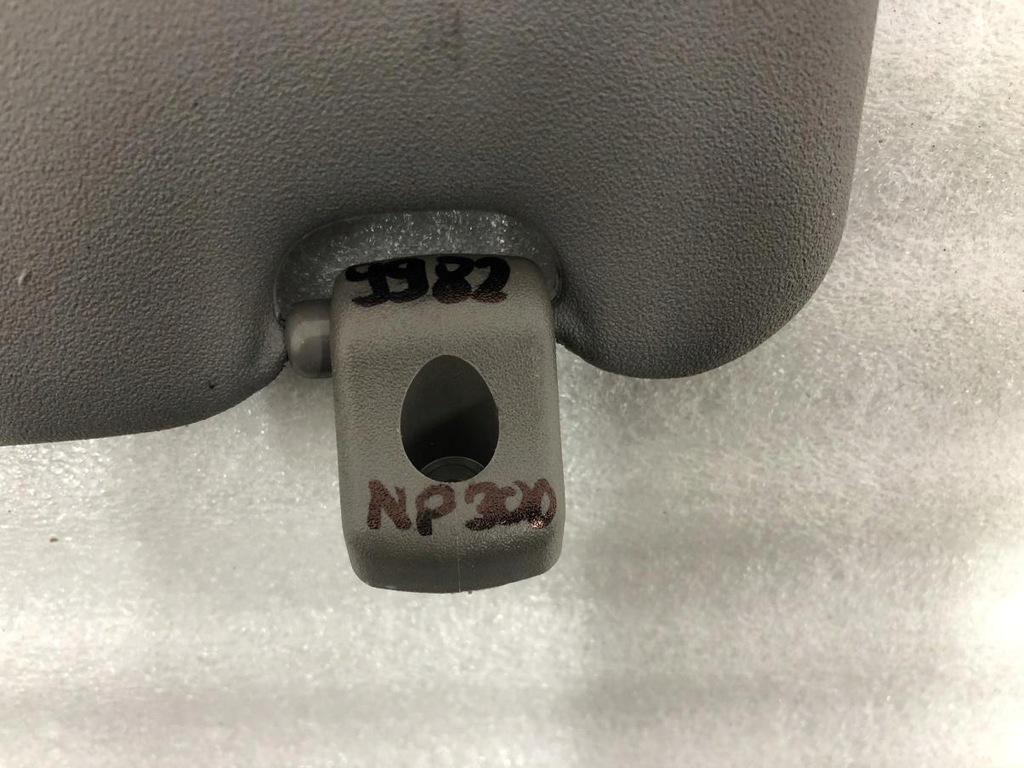 фото №7, Козирок козирок правий nissan np300