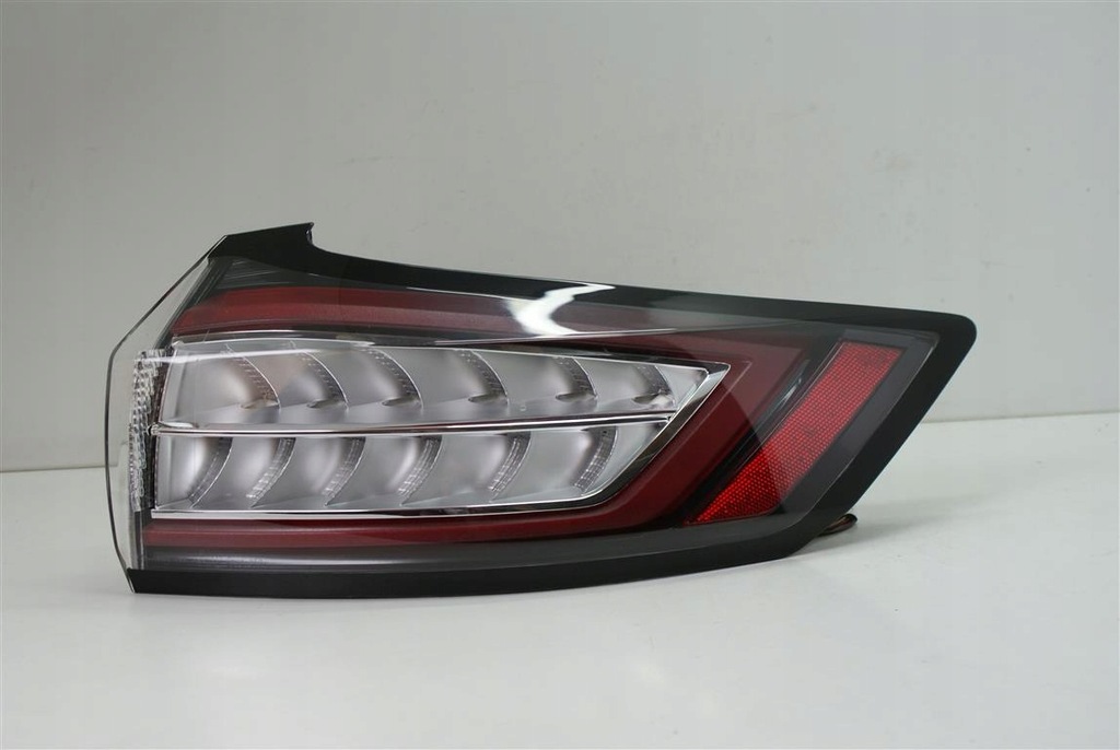 фото №1, Ford edge 15+. правая лампа задняя led eur