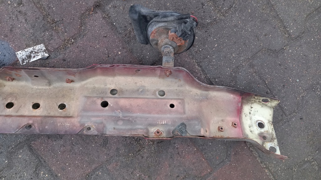 фото №5, Pas передній верхній kia carnival 02r