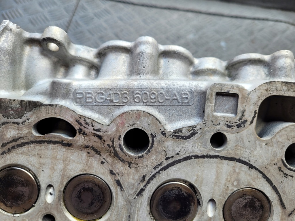 фото №14, Sprawdzona головка вали kompl pbg4d3-6090-ab jaguar xe x760 xf x260 2.0 d