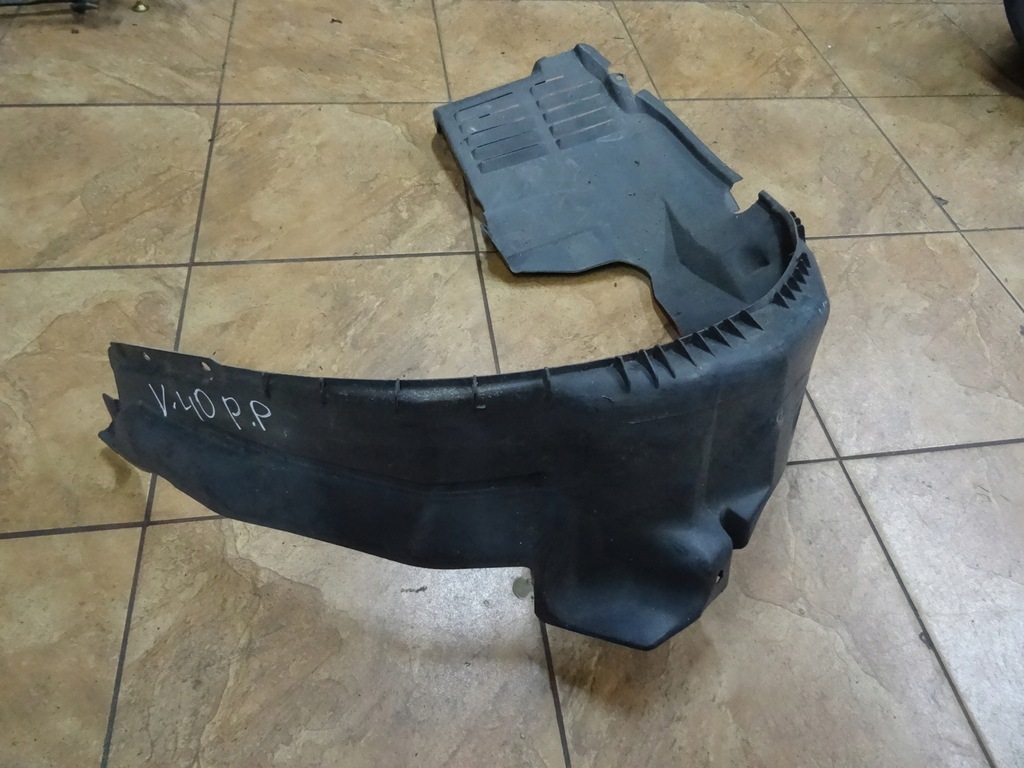 фото №1, Volvo v40 підкрилок правий перед