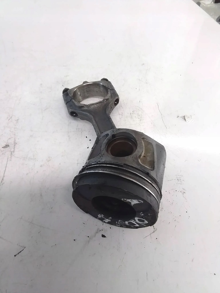 фото №1, Opel insignia a a20dth 2.0cdti поршень с шатун