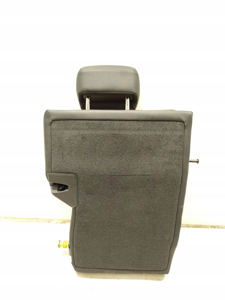 фото №8, Porsche taycan 9j1 2023 сиденье задний