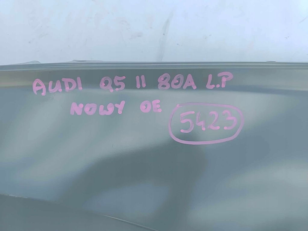 Audi q5 2 80a 16- крыло  левое  перед передний новый оригинал 5423 с Разборки