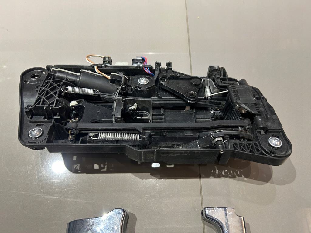 фото №5, Mercedes s klasa w223 n.model ручка двері касета лівий задня