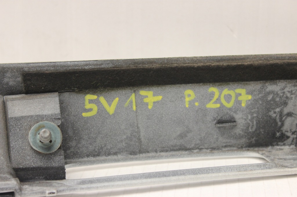 фото №16, Накладка молдинг кришки peugeot 207 hb ewp ewpb