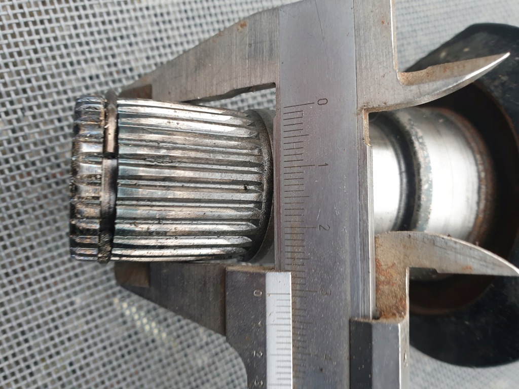 фото №6, Hyundai i40 1,7 crdi приводной вал левая короткий механическая коробка передач