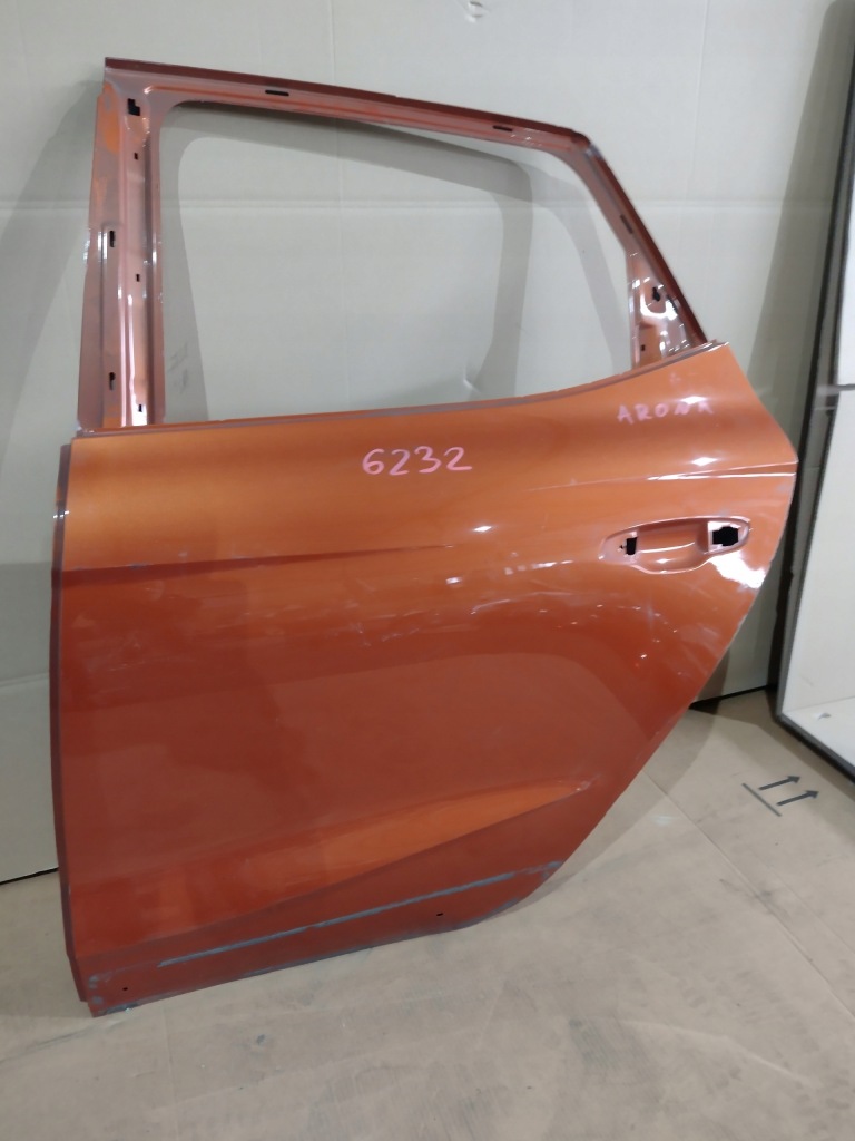 фото №1, Seat arona 6f9 двері лівий задня задні ліва 6f9833311