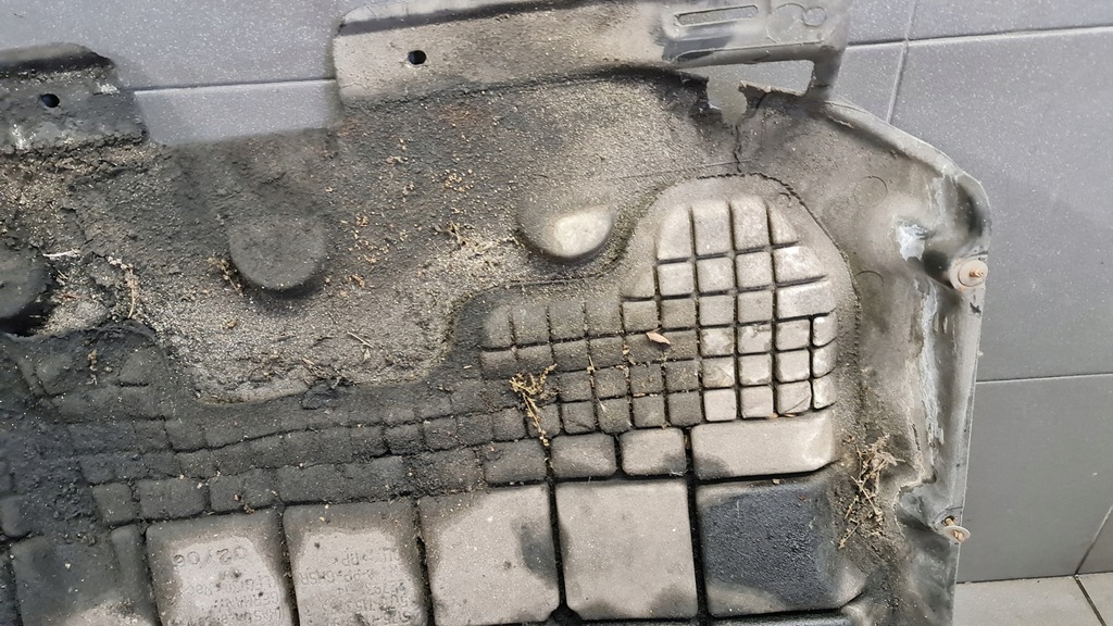 фото №11, Захист двигуна нижня bmw 7 e65 lift 3.0d 7119762